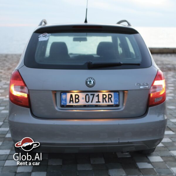 Škoda Fabia Combi Benzin - Obrázek 3