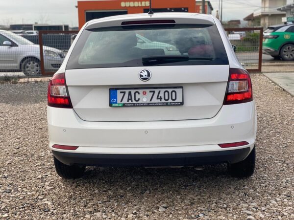 Škoda Rapid - Obrázek 3